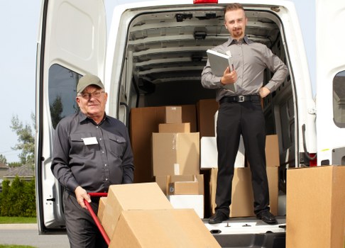 Customer raising a service complaint during a moving job review