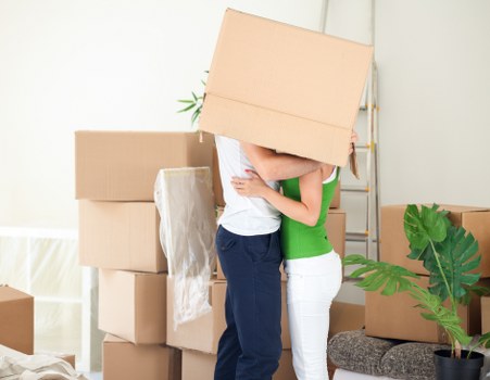 Checklist and packing preparation for moving day