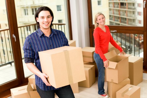 Efficient Marksgate moving service with careful transport
