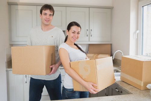 Local removal company assisting with moving day planning